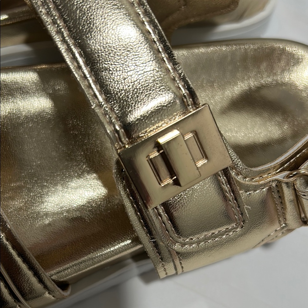 Modatope women’s Gold flat Sandals NWT size 8.. - Picture 6 of 12